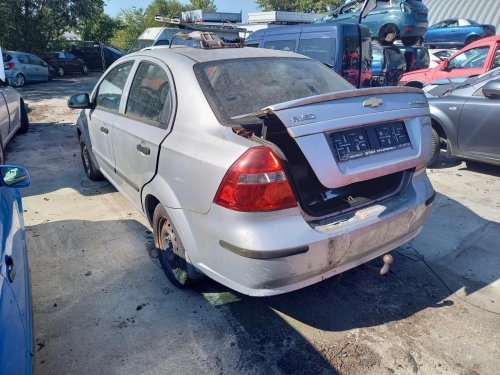 Chevrolet Aveo 1.2 ( B12D1 ) 62kW r.2009 stříbrná na náhradní díly  