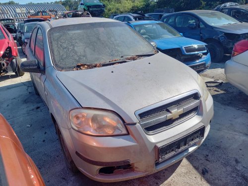 Chevrolet Aveo 1.2 ( B12D1 ) 62kW r.2009 stříbrná na náhradní díly  