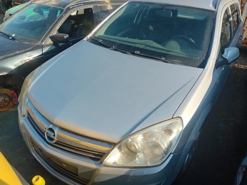 Opel Astra H 1.9 ( Z19DT ) 88kW r.2010 stříbrná Z157 na náhradní díly