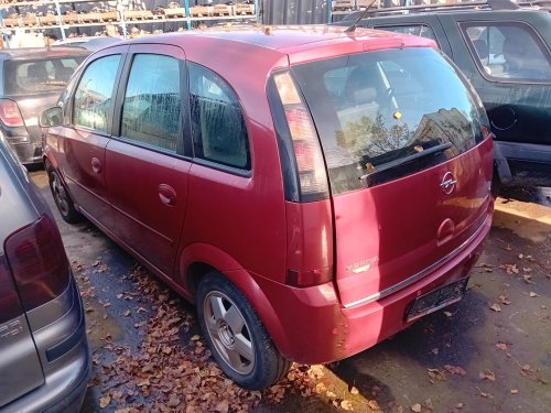 Opel Meriva A 1.6 ( Z16XEP ) 77kW r.2006 červená  na náhradní díly