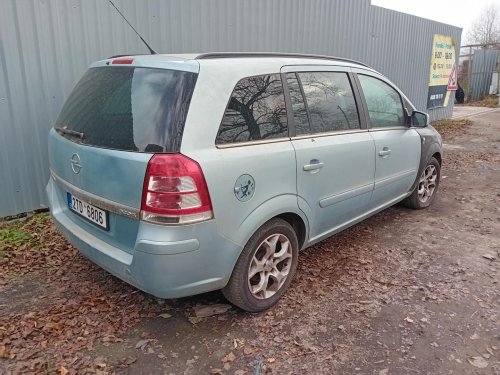 Opel Zafira B 1.6 ( Z16XER ) 85kW r.2010 modrá na náhradní díly