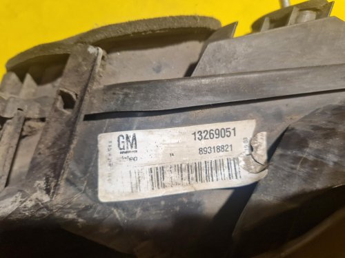 PRAVÉ ZADNÍ SVĚTLO OPEL CORSA D 5.DV. - 11610