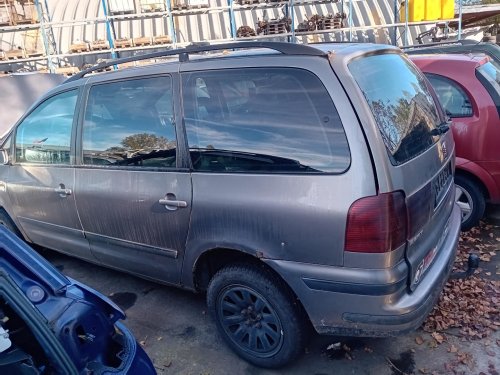 Seat Alhambra 1.9 TDI ( ASZ ) 96kW r.2005 na náhradní díly