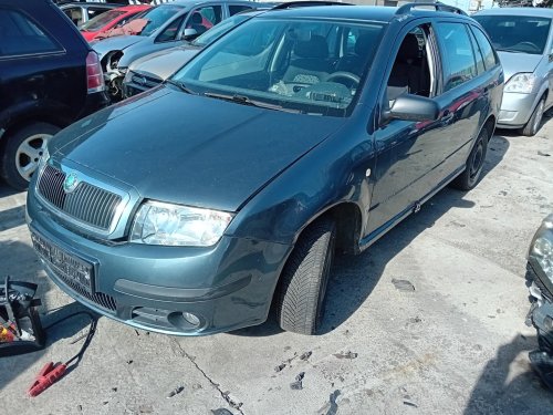 Škoda Fabia 1.4 ( BKY ) 55kW r.2005 šedá  na náhradní díly