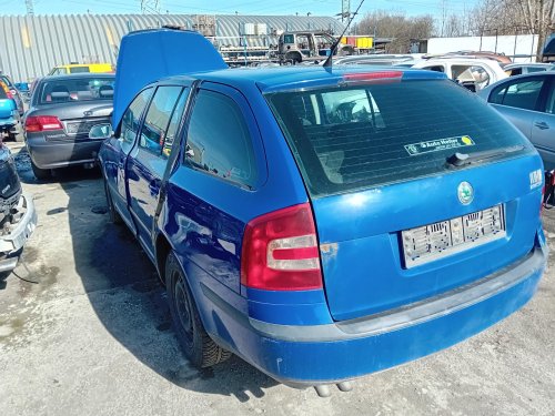 Škoda Octavia II 1.9 TDI ( BKC ) 77kW r.2005 modrá  na náhradní díly