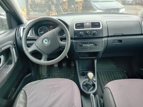 Škoda Roomster 1.6 ( BTS ) 77kW r.2007 šedá  na náhradní díly