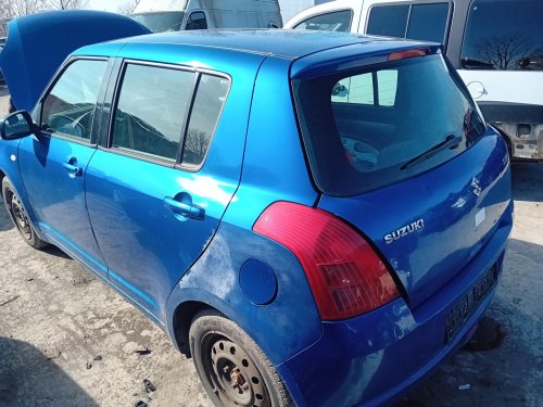 Suzuki Swift 1.3 ( M13A ) 67kW r.2007 modrá na náhradní díly