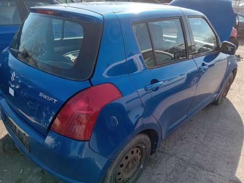 Suzuki Swift 1.3 ( M13A ) 67kW r.2007 modrá na náhradní díly