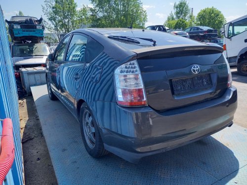 Toyota Prius 1.5 VVT-i Hybrid ( 1NZ - FXE ) 57kW r.2007 šedá na náhradní díly 