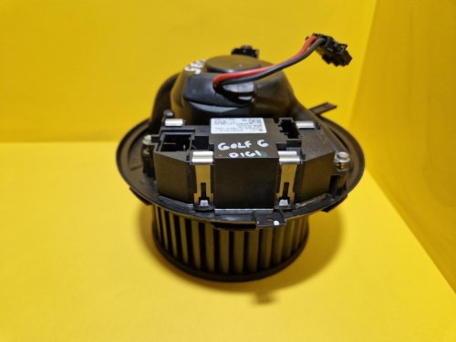 VENTILÁTOR TOPENÍ 1K1820015D - VW / ŠKODA / SEAT / AUDI - 13075