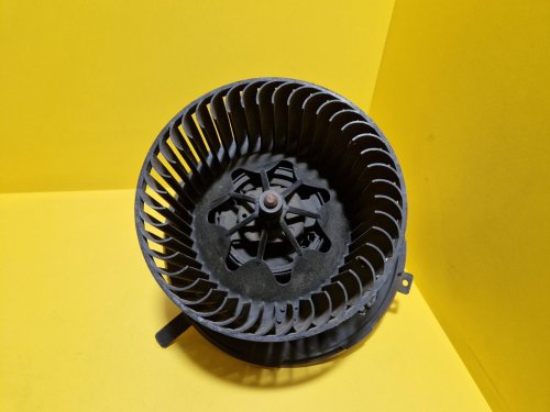 VENTILÁTOR TOPENÍ 1K1820015D - VW / ŠKODA / SEAT / AUDI - 12974