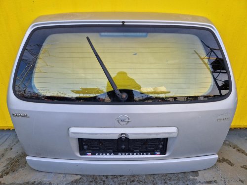 ZADNÍ KUFROVÉ DVEŘE OPEL ASTRA G KOMBI, STŘÍBRNÉ - 15411