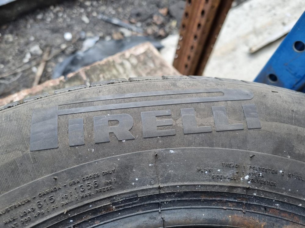 2 KS LETNÍ PNEUMATIKA PIRELLI - 195/65 R15 91H - 16817