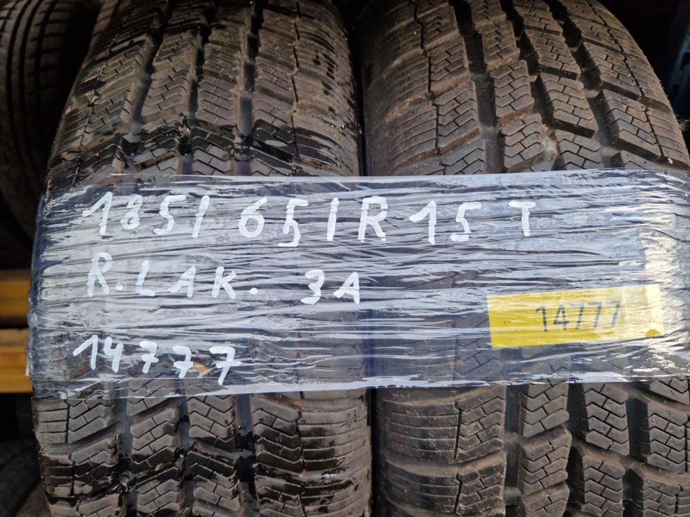 2 KS ZIMNÍ PNEUMATIKA BARUM POLARIS 3 - 185/65 R15 88T - 14777