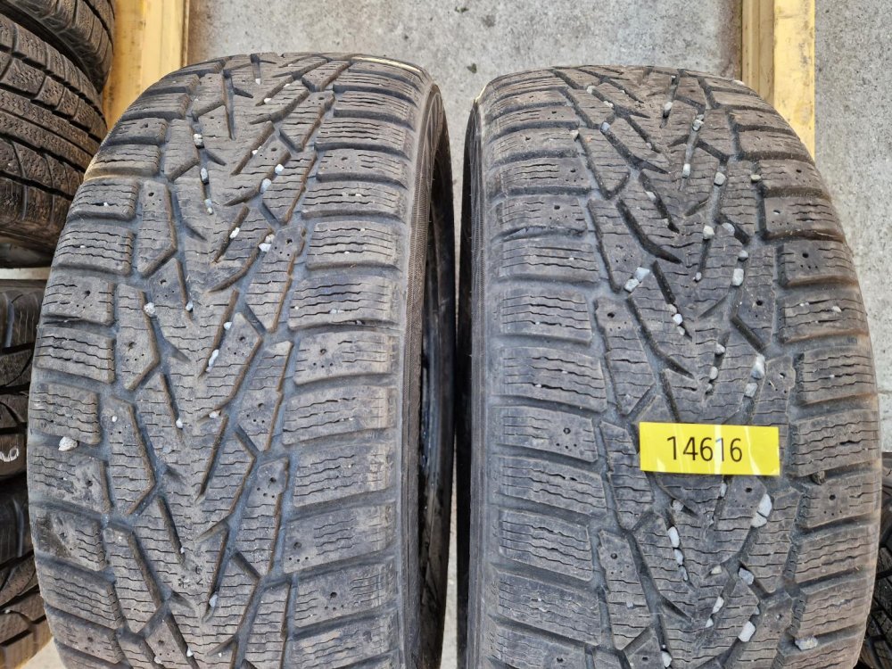 2 KS ZIMNÍ PNEUMATIKA NOKIAN TYRES NORDMAN 7 - 215/60 R16 99T XL - 14616