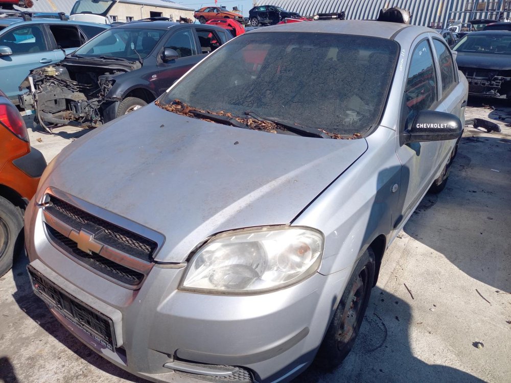 Chevrolet Aveo 1.2 ( B12D1 ) 62kW r.2009 stříbrná na náhradní díly  