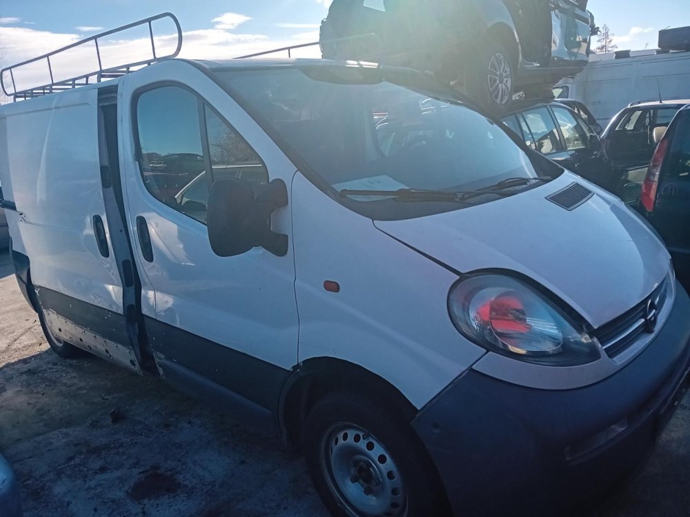 Opel Vivaro 1.9 DTI ( F9QU7 ) 74kW r.2002 bílá na náhradní díly