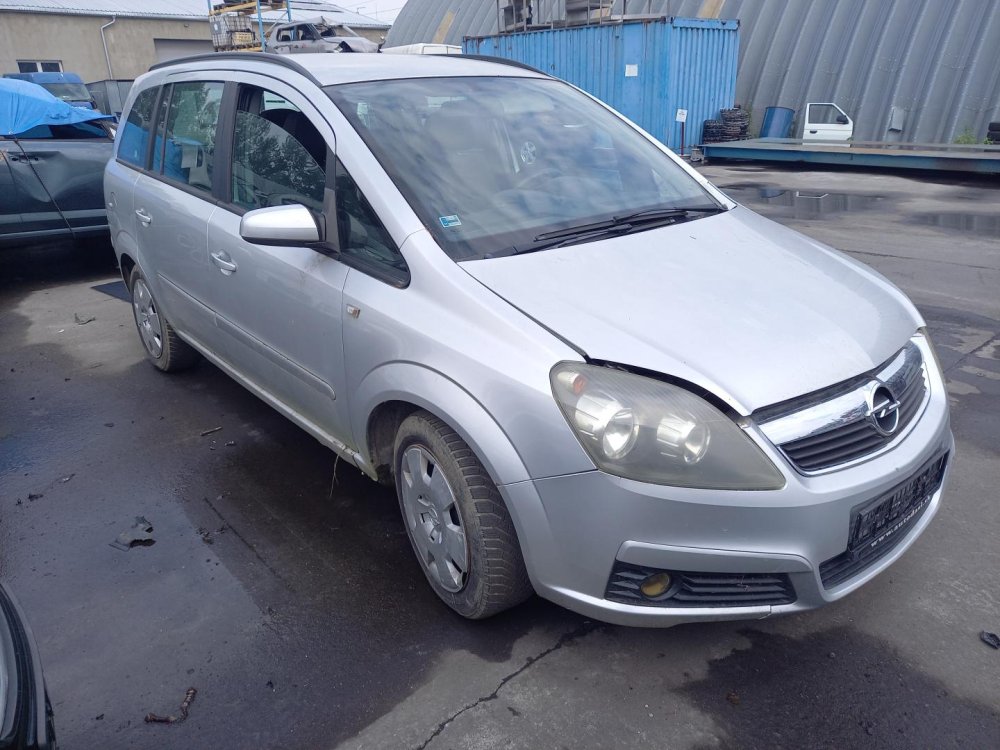 Opel Zafira B 1.6 ( Z16XEP ) 77kW r.2007 stříbrná Z157 na náhradní díly  