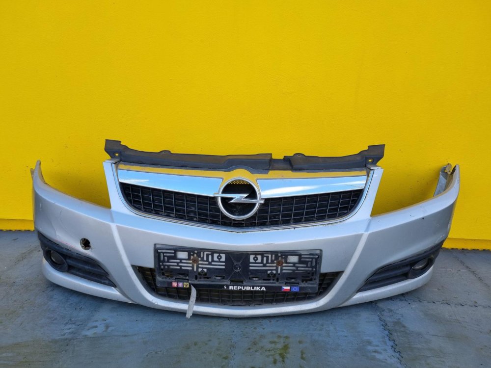 PŘEDNÍ NÁRAZNÍK OPEL VECTRA C, STŘÍBRNÝ, FACELIFT, S MLHOVKAMI - 14919