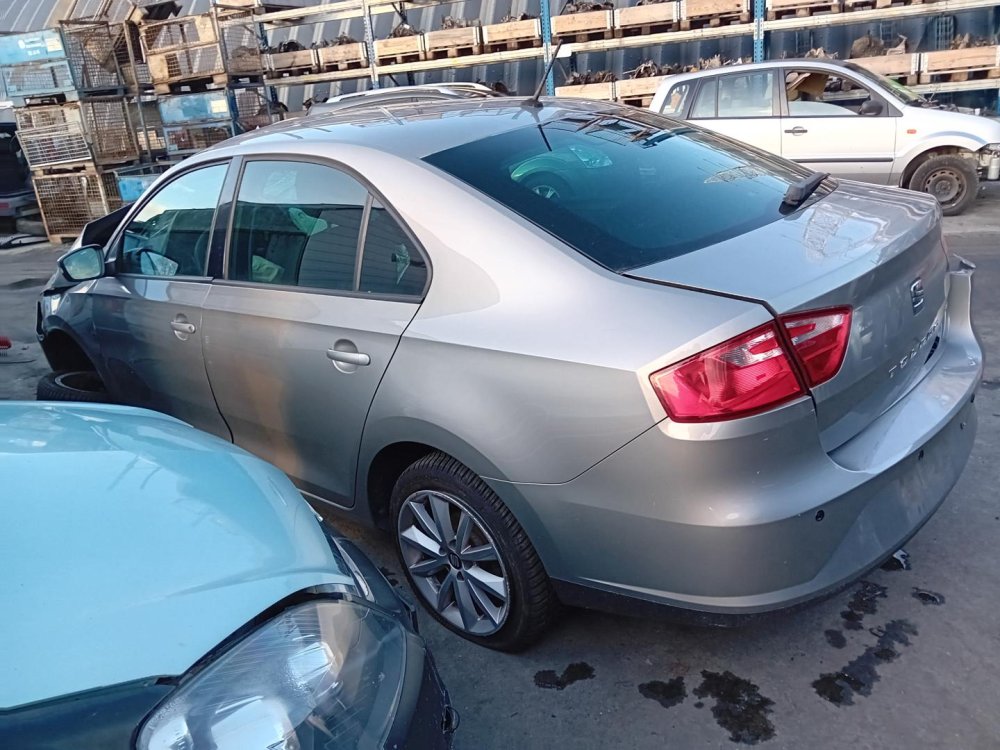 Seat Toledo 1.2 TSI ( CJZC ) 66kW r.2016 hnědá LF8H-4K4K na náhradní díly