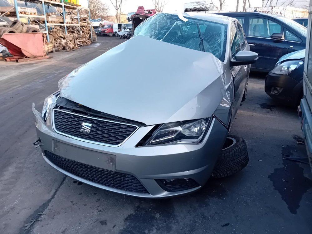 Seat Toledo 1.2 TSI ( CJZC ) 66kW r.2016 hnědá LF8H-4K4K na náhradní díly