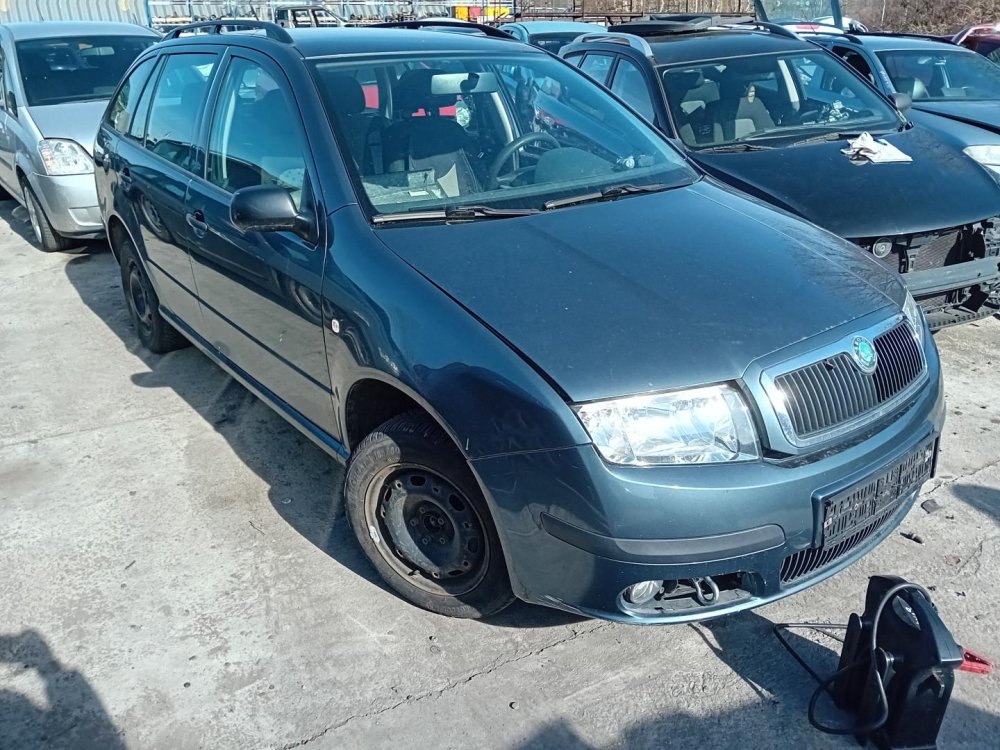 Škoda Fabia 1.4 ( BKY ) 55kW r.2005 šedá  na náhradní díly