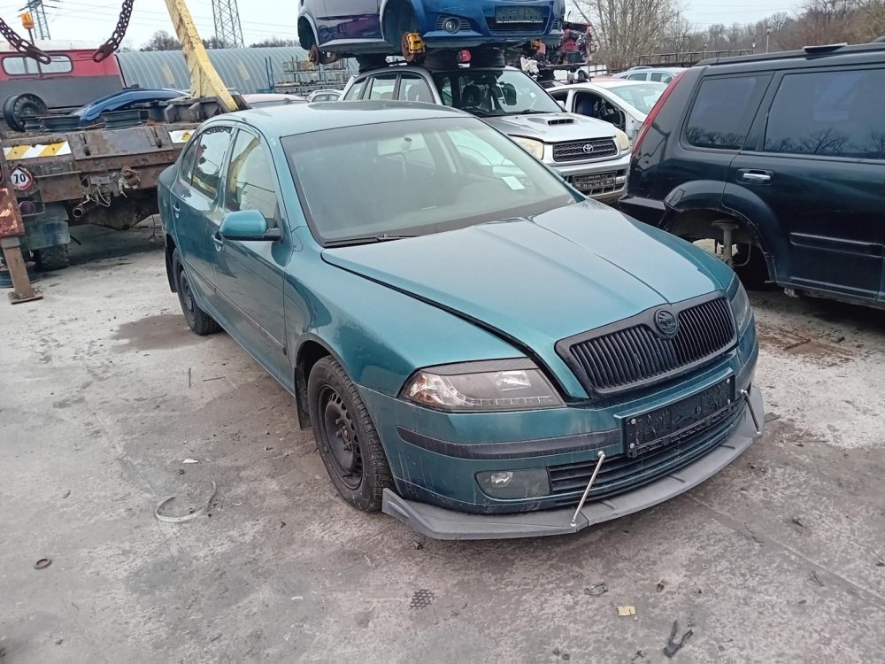 Škoda Octavia II 1.9 TDI ( BJB ) 77kW r.2005 modrozelená  na náhradní díly