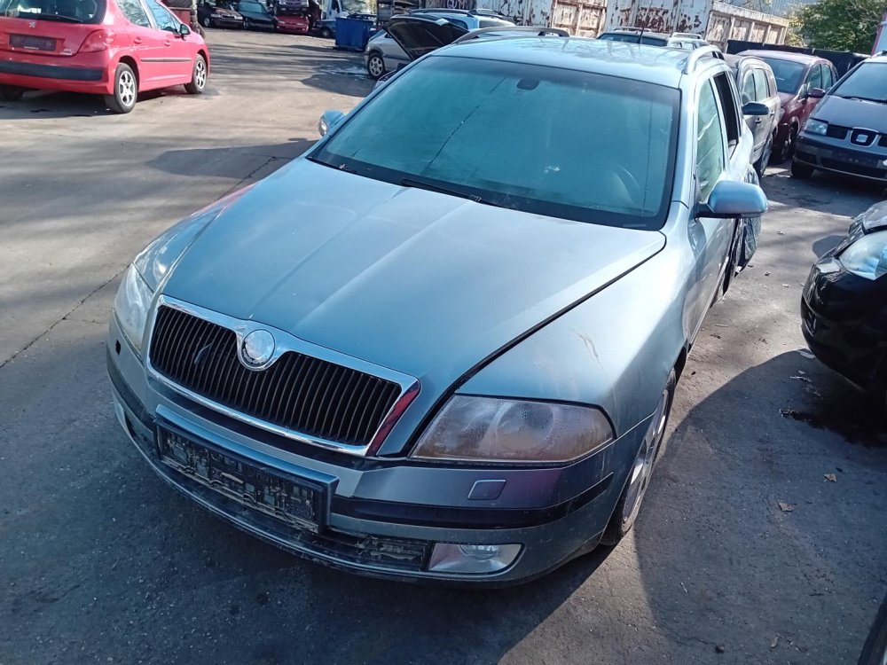 Škoda Octavia II 1.9 TDI ( BKC ) 77kW r.2005 šedá na náhradní díly