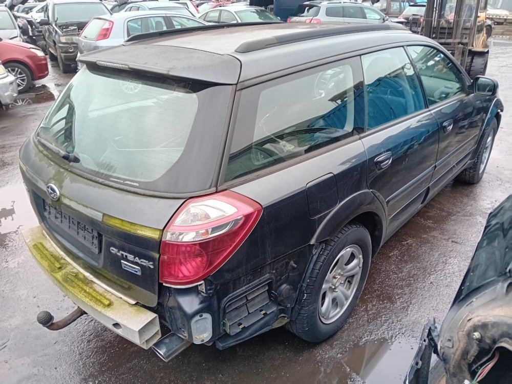 Subaru Outback II ( BL , BP )  2.0 D ( EE20 ) 110kW r.2008 šedá na náhradní díly