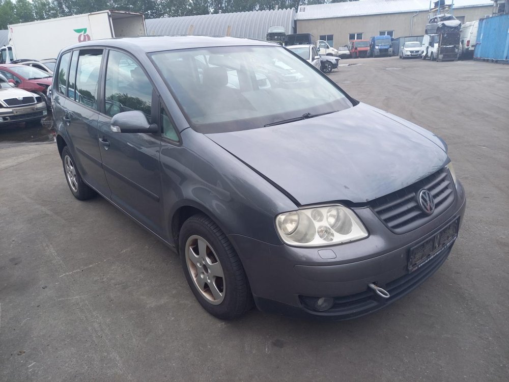 Volkswagen Touran 1.9 TDI ( BKC ) 77kW r.2004 šedá  na náhradní díly  